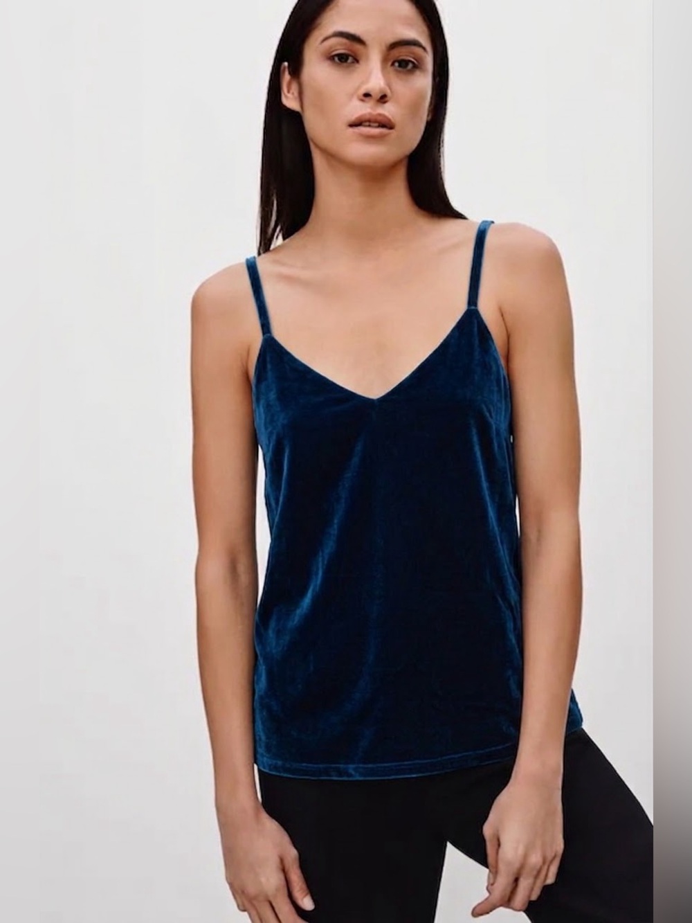 Derek Lam 10 Crosby $295 • 16.5” PTP • XS / 2  • Strap Velvet Cami blue